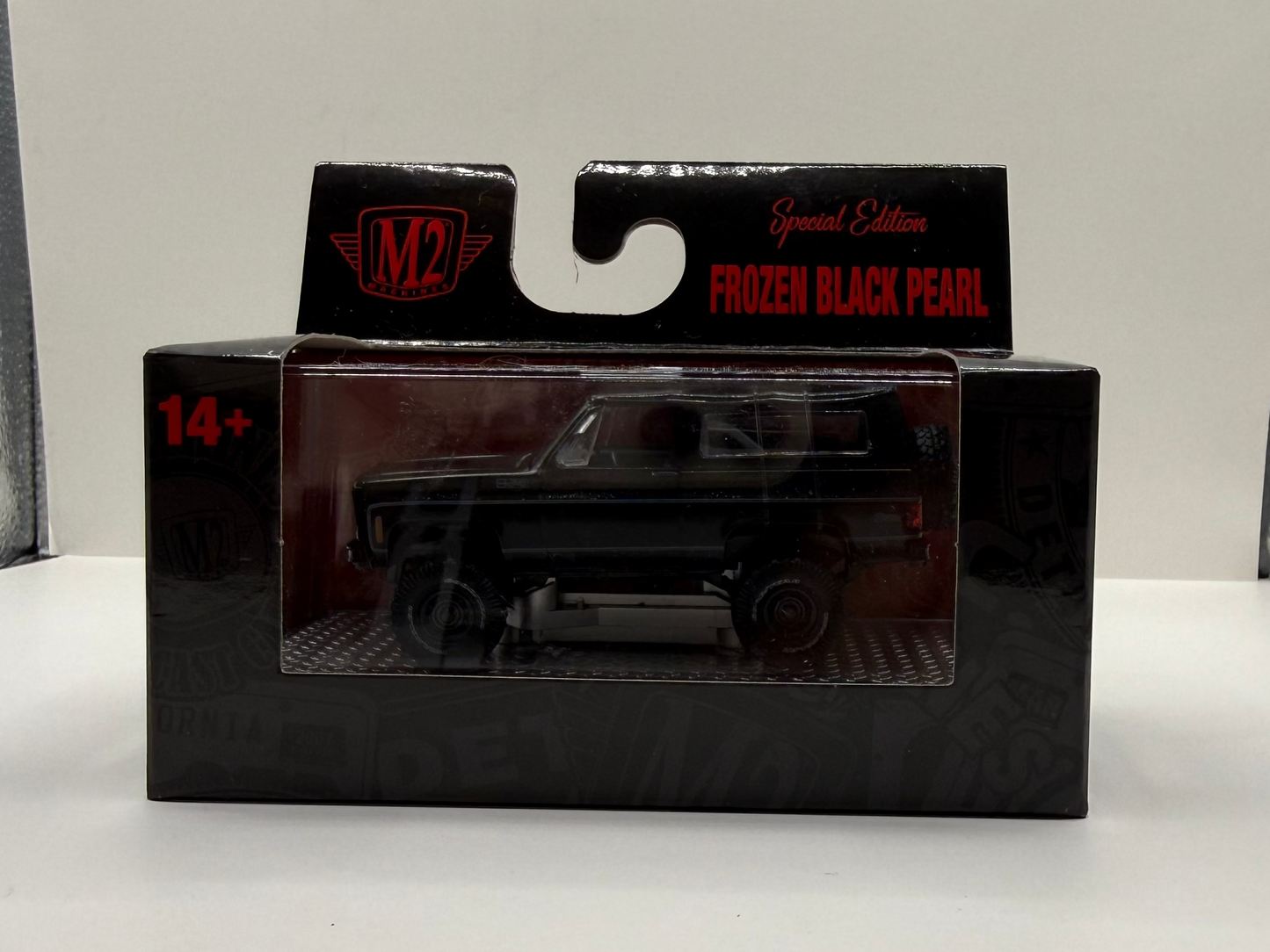 M2 machines Frozen Black Pearl 1973 GMC Jimmy Sierra 4X4